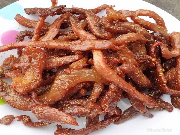 เนื้อแดด (เขาเย็น)
